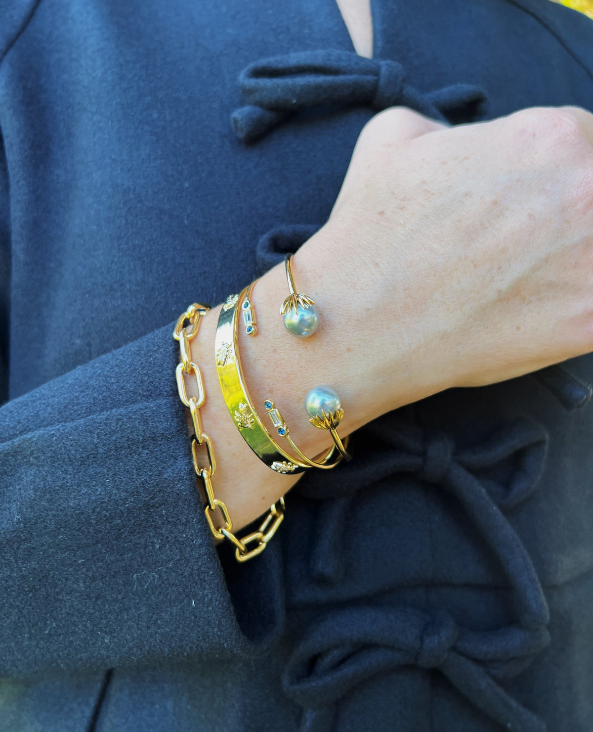 Pearl Palm Frond Bangle