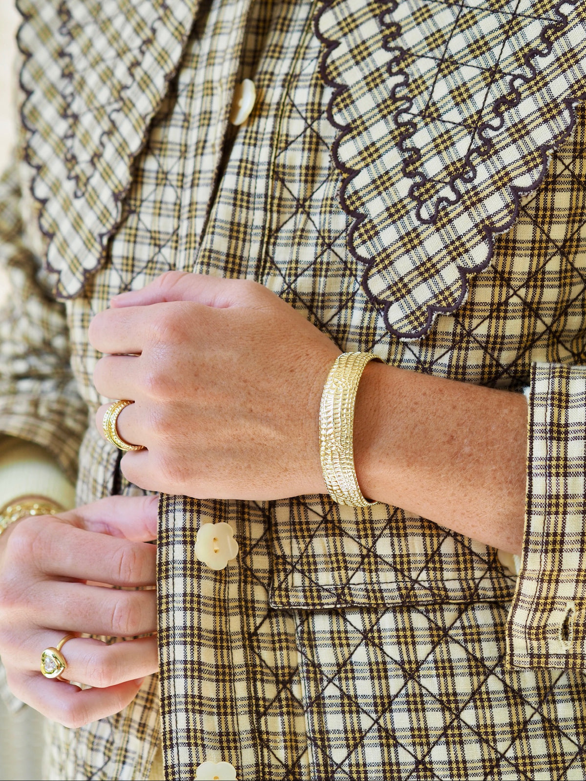 peanut texture cuff1