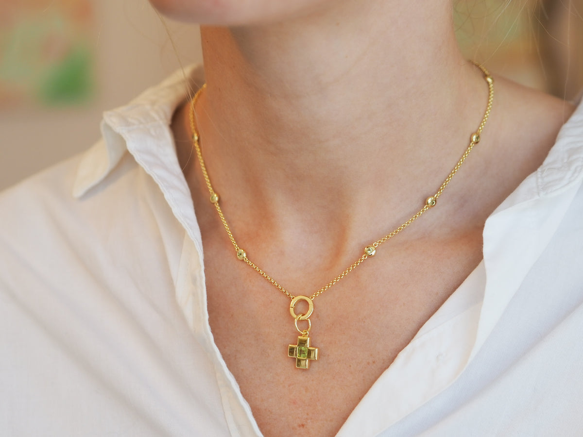 peridot cross charm1