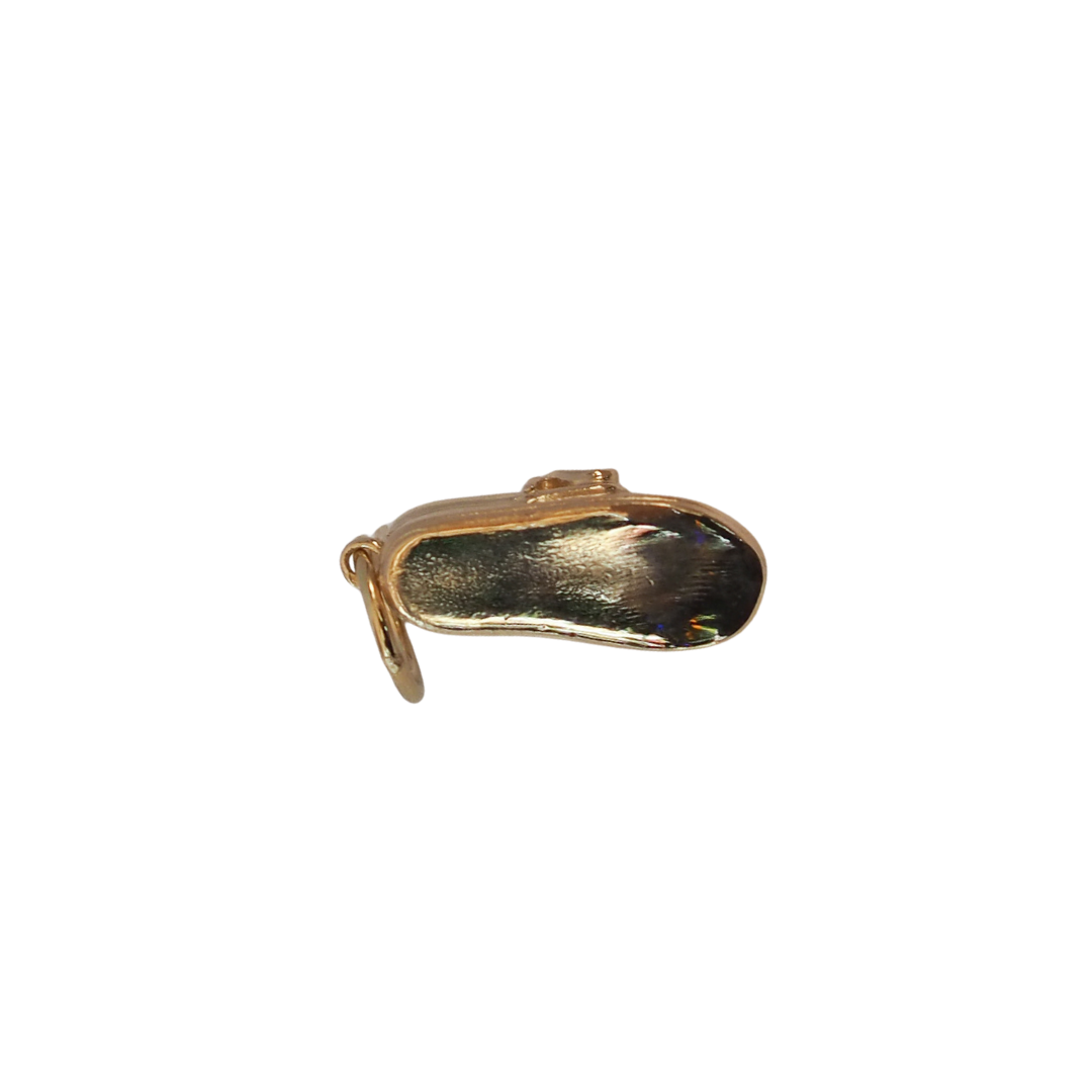 14k Sneaker Charm2