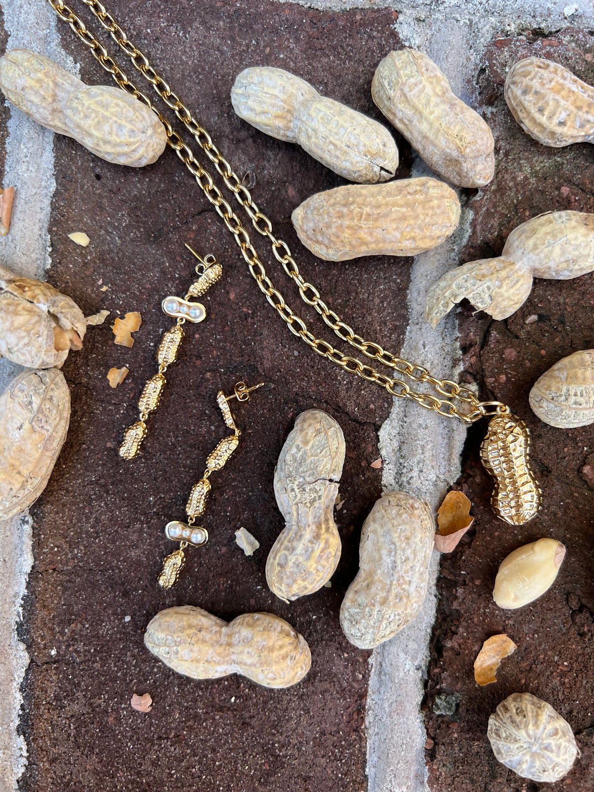 Peanut Charm