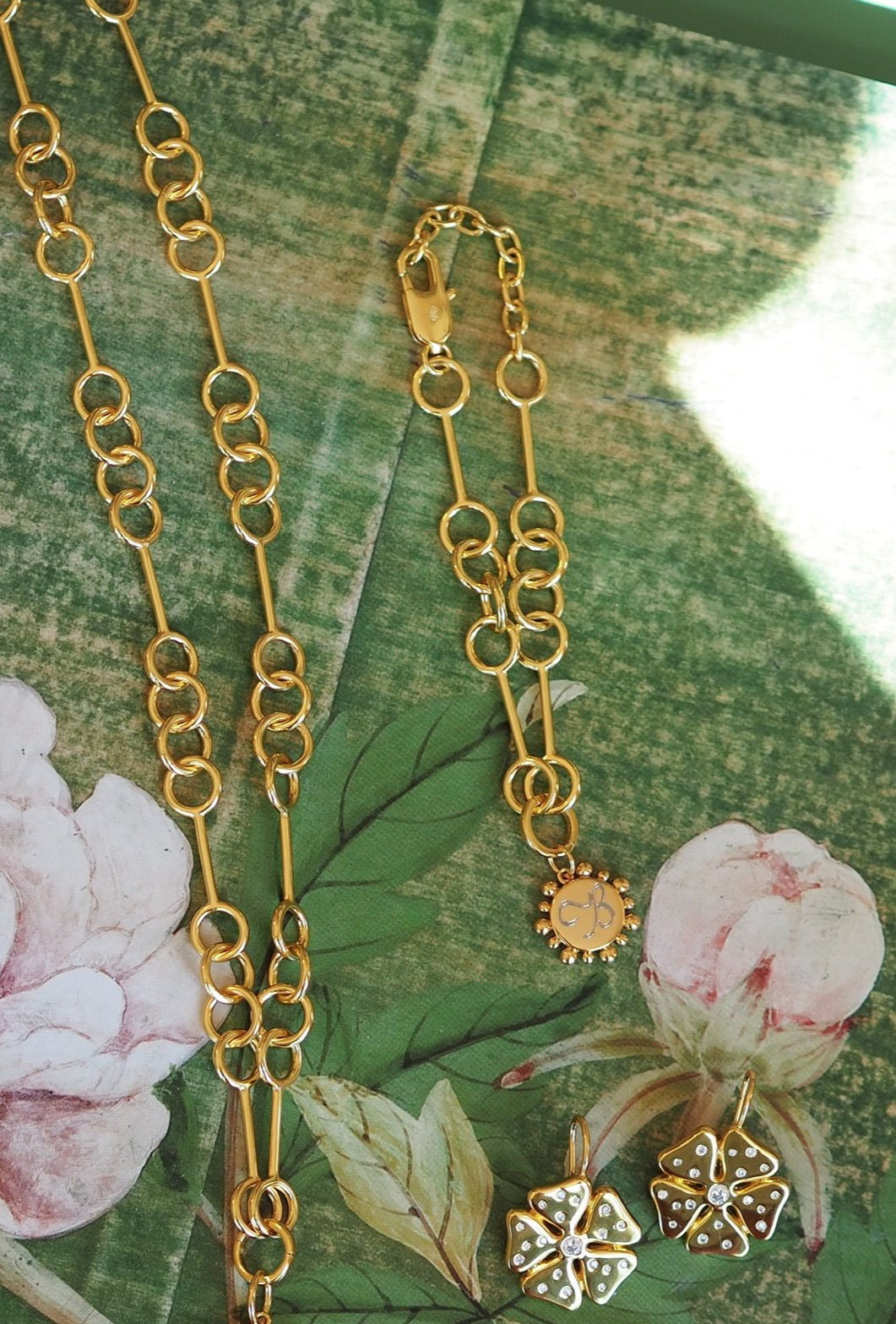 Twiggy Charm