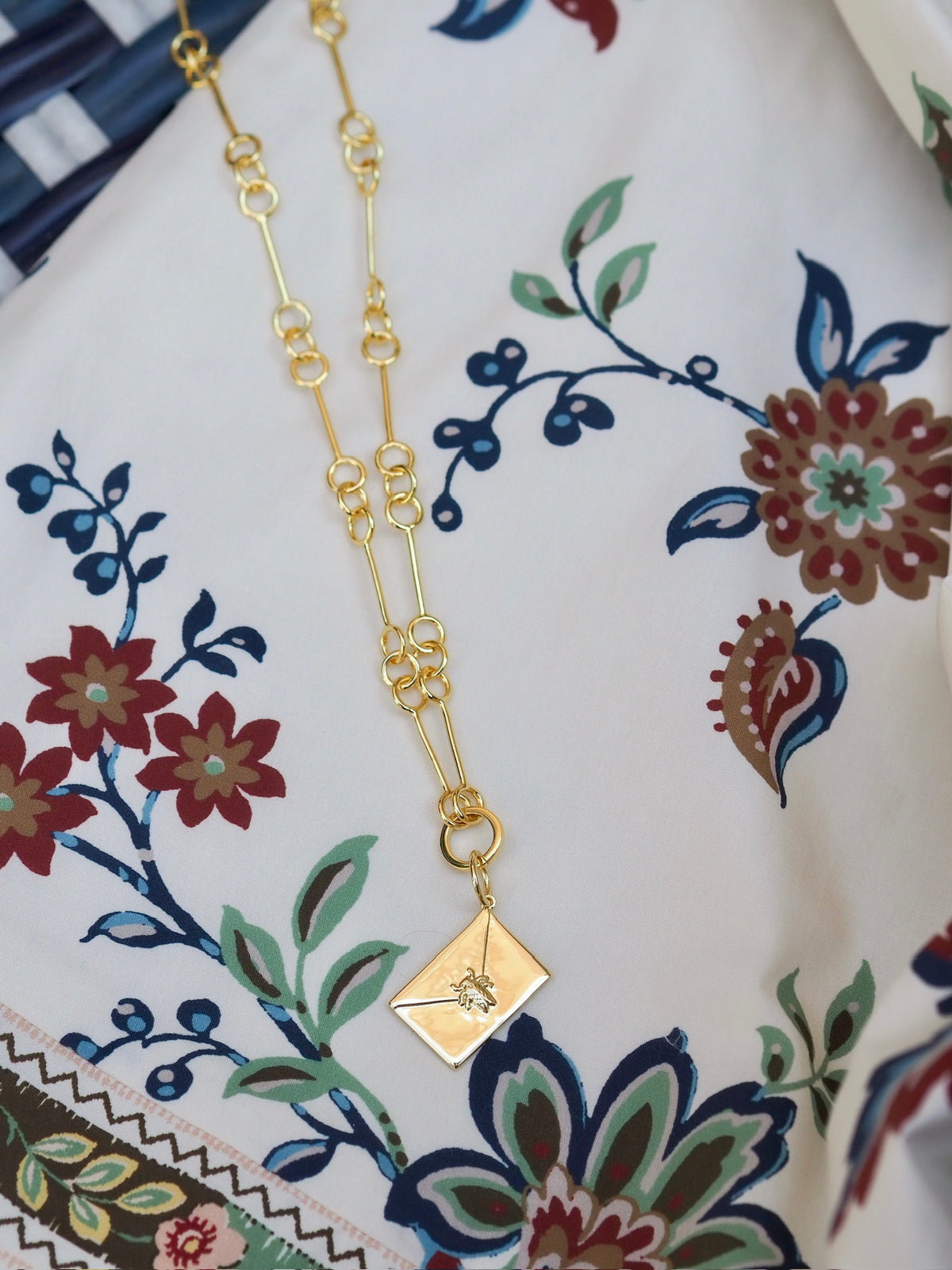 goldbug x fete papier love note charm2