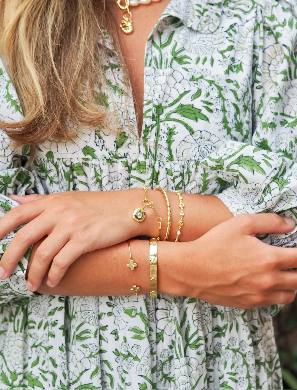 summer bracelet stack